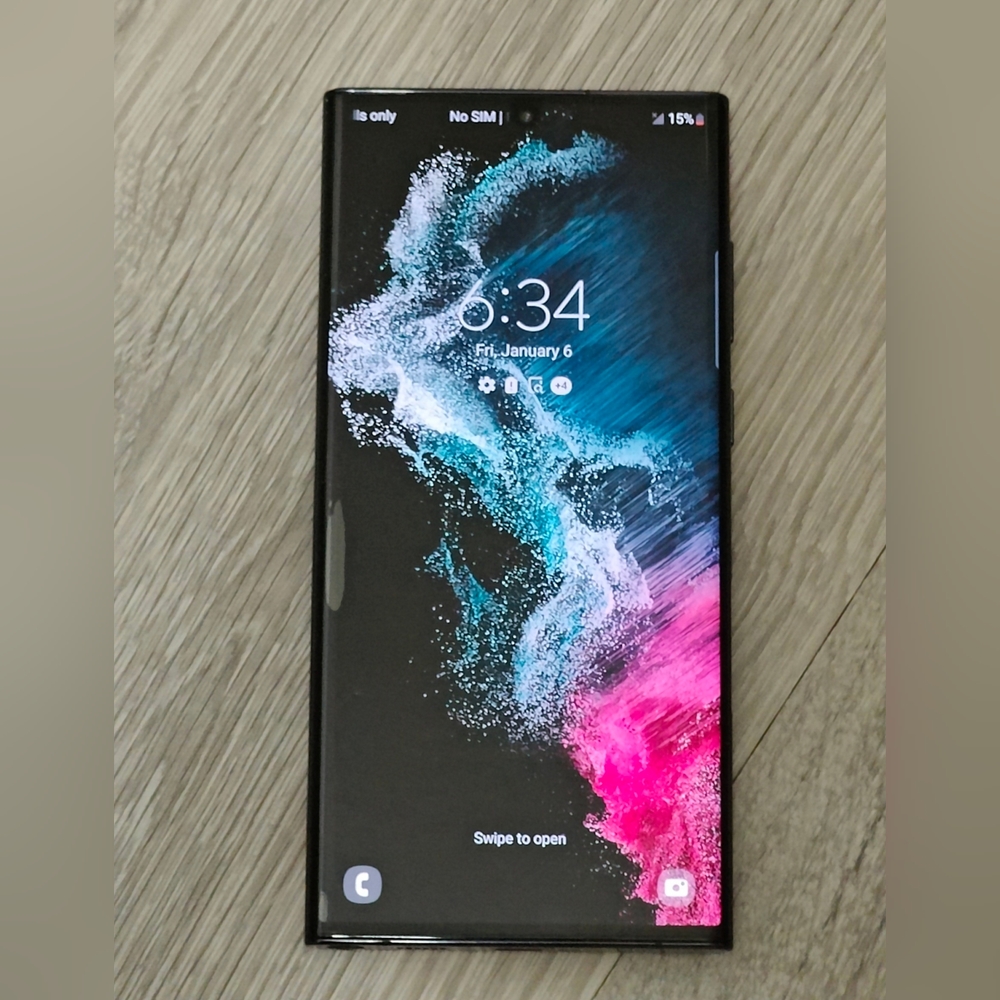 Network Unlocked Samsung S22 Ultra & Peripherals